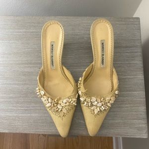 Manolo Blahnik kitten heels